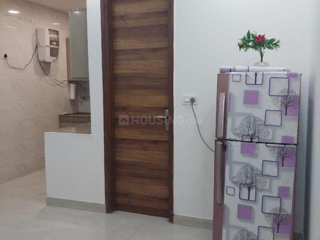 2 BHK Apartment in Paschim Vihar for rent New Delhi. The reference number is 19587876