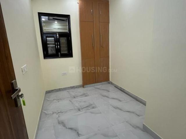 2 BHK Apartment in Paschim Vihar for rent New Delhi. The reference number is 19678397