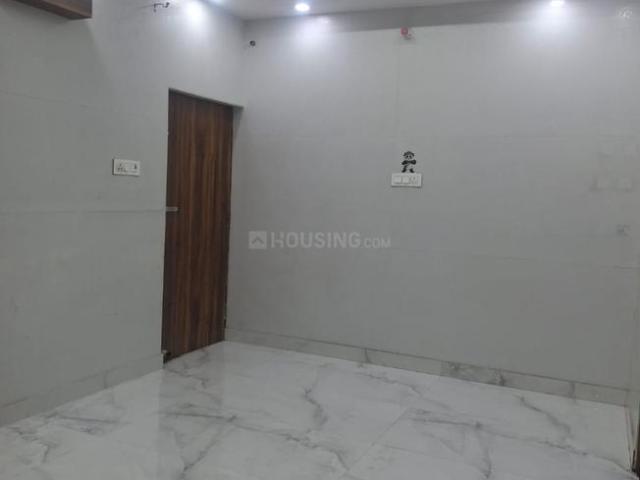2 BHK Apartment in Paschim Vihar for rent New Delhi. The reference number is 19975668