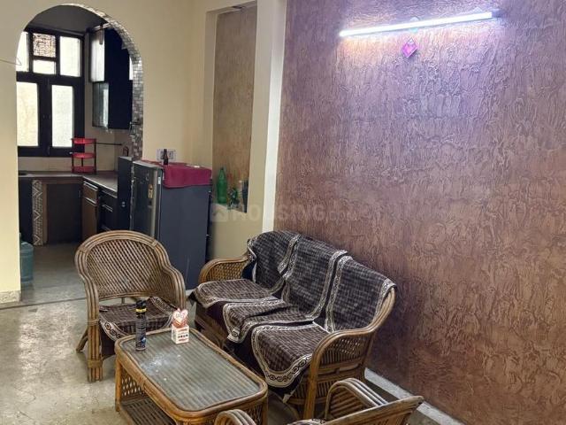 2 BHK Apartment in Paschim Vihar for rent New Delhi. The reference number is 19976769