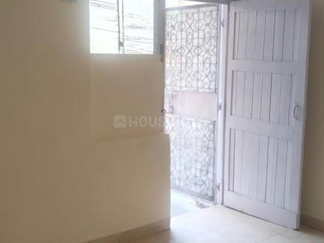 2 BHK Apartment in Paschim Vihar for rent New Delhi. The reference number is 20428876