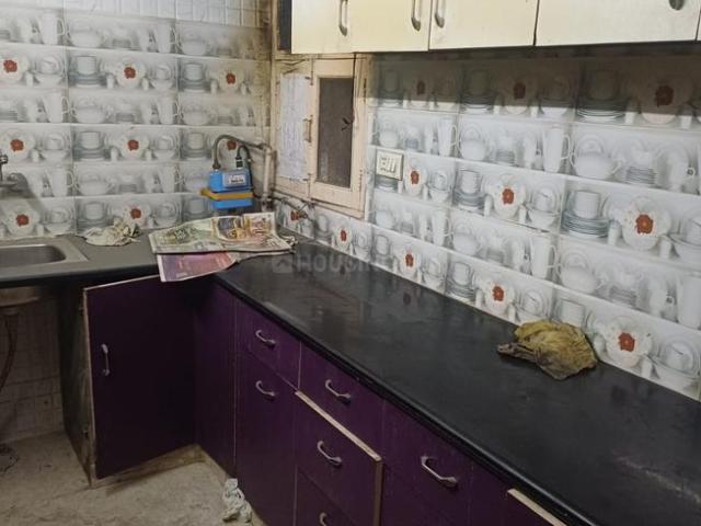 2 BHK Apartment in Paschim Vihar for rent New Delhi. The reference number is 20475217