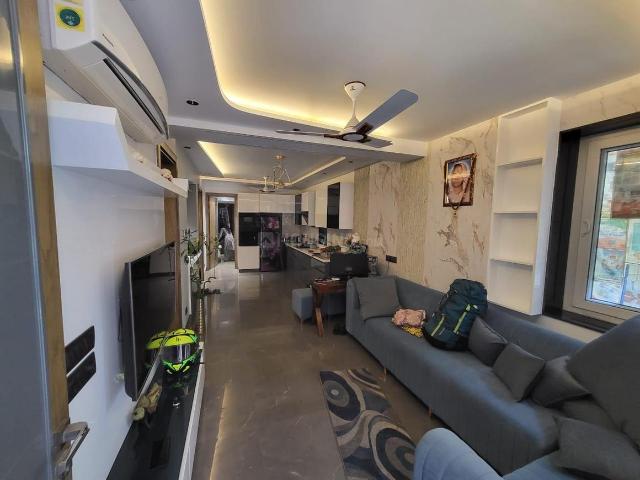 2 BHK Apartment in Paschim Vihar for rent New Delhi. The reference number is 20519237