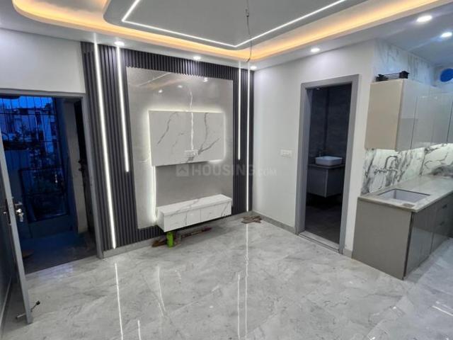 2 BHK Apartment in Paschim Vihar for rent New Delhi. The reference number is 20768057