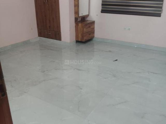 2 BHK Apartment in Paschim Vihar for rent New Delhi. The reference number is 20835162