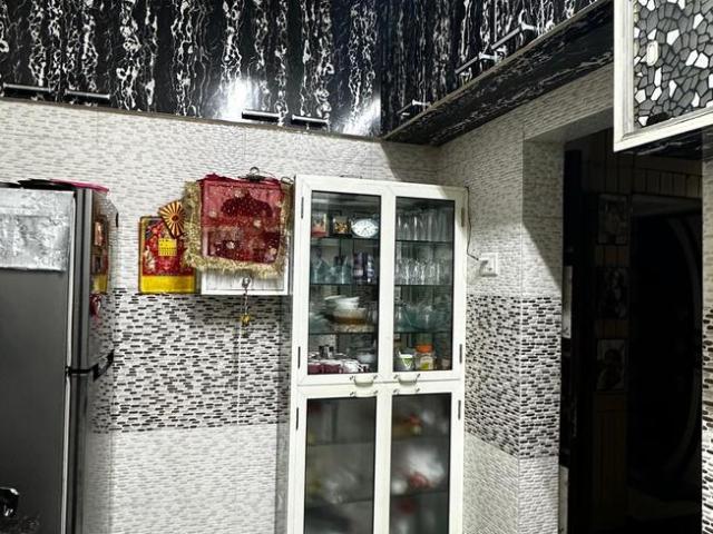 2 BHK Apartment in Paschim Vihar for rent New Delhi. The reference number is 20255992