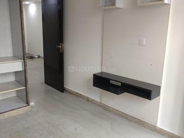 2 BHK Apartment in Paschim Vihar for rent New Delhi. The reference number is 20268331