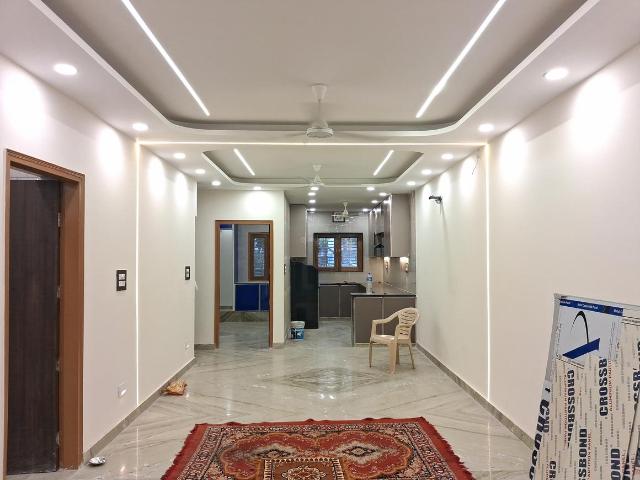 2 BHK Apartment in Paschim Vihar for rent New Delhi. The reference number is 20287118