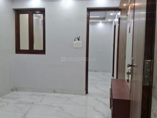 2 BHK Apartment in Paschim Vihar for rent New Delhi. The reference number is 20399804