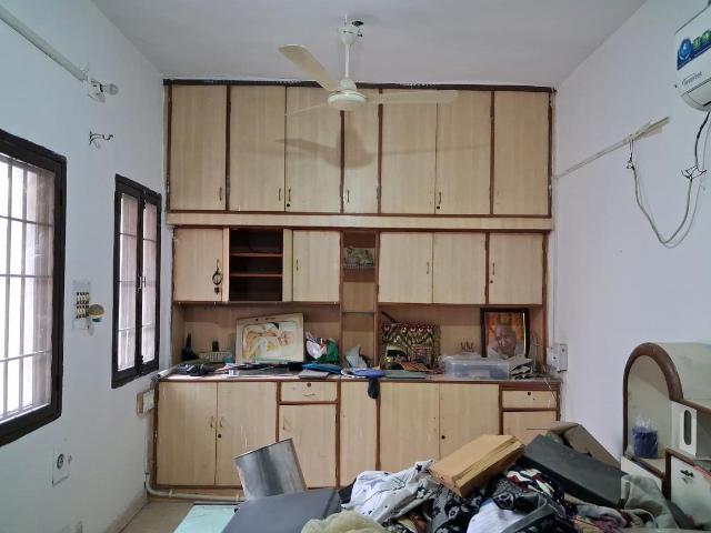 2 BHK Apartment in Paschim Vihar for resale New Delhi. The reference number is 20514094