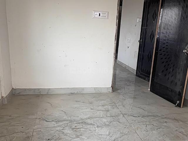 2 BHK Apartment in Paschim Barisha for resale Kolkata. The reference number is 19570460