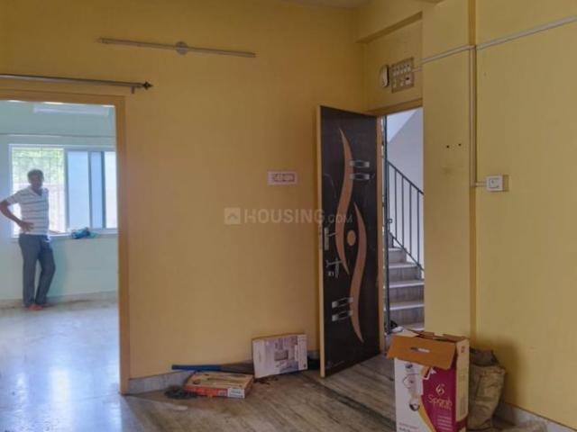 2 BHK Apartment in Paschim Putiary for rent Kolkata. The reference number is 20397665
