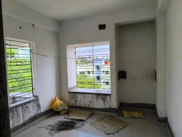2 BHK Apartment in Paschim Putiary for resale Kolkata. The reference number is 19014568