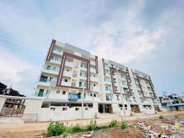 2 BHK Apartment in Pedagantyada for resale Visakhapatnam. The reference number is 17773185