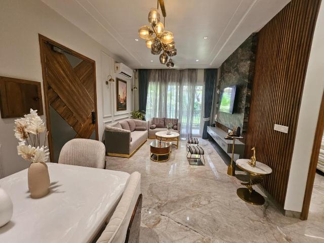 2 BHK Apartment in Peer Muchalla for resale Zirakpur. The reference number is 17807081