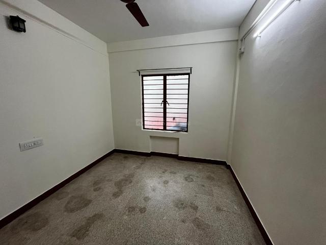 2 BHK Apartment in Perumanoor for rent Ernakulam. The reference number is 17393020