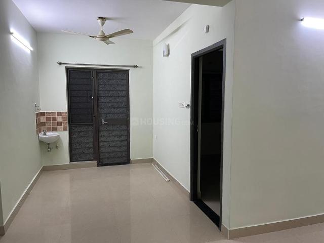 2 BHK Apartment in Perungalathur for resale Chennai. The reference number is 20380362