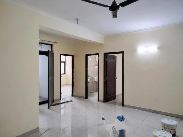 2 BHK Apartment in Phi II for rent Greater Noida. The reference number is 19662388