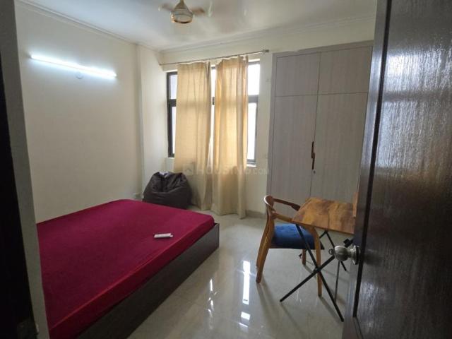 2 BHK Apartment in Phi II for rent Greater Noida. The reference number is 19753950