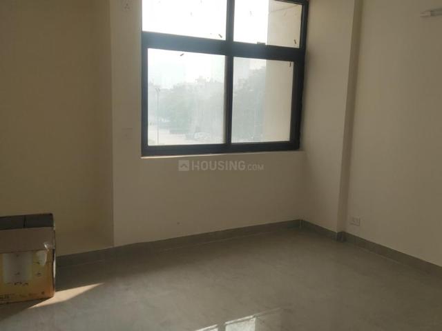 2 BHK Apartment in Phi II for rent Greater Noida. The reference number is 19358107