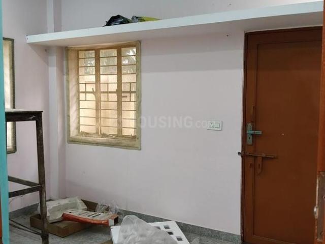 2 BHK Apartment in Phool Bagan for rent Kolkata. The reference number is 19182691