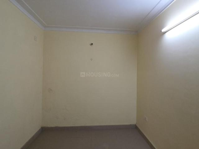 2 BHK Apartment in Pitampura for rent New Delhi. The reference number is 20560058