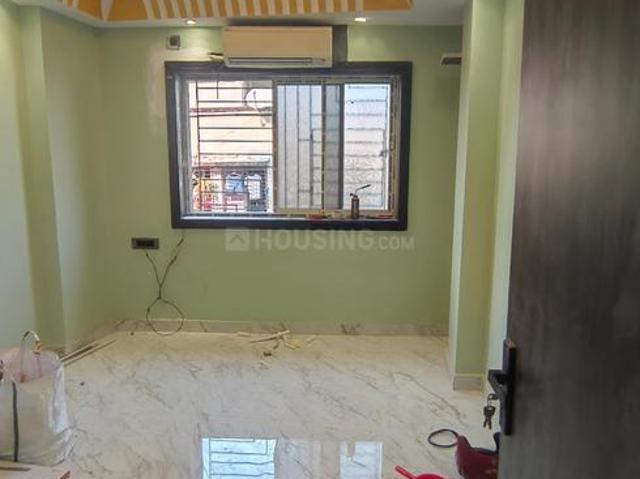 2 BHK Apartment in Picnic Garden for rent Kolkata. The reference number is 19067506