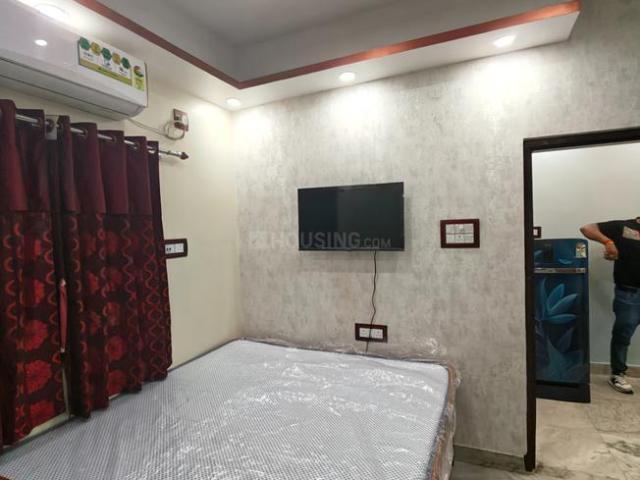 2 BHK Apartment in Picnic Garden for rent Kolkata. The reference number is 20322995