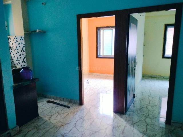2 BHK Apartment in Picnic Garden for rent Kolkata. The reference number is 20759212