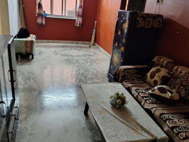 2 BHK Apartment in Picnic Garden for resale Kolkata. The reference number is 17673985