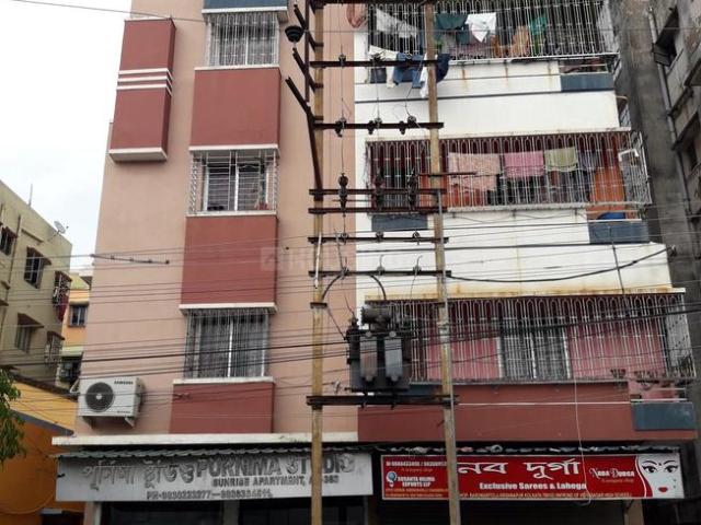 2 BHK Apartment in Picnic Garden for resale Kolkata. The reference number is 19688324