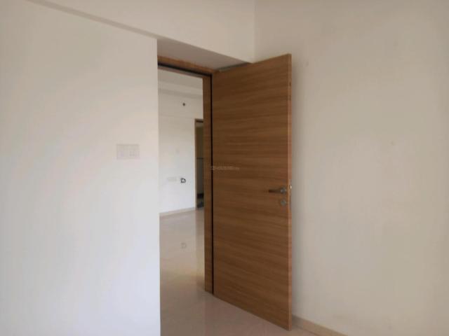 2 BHK Apartment in Pimple Saudagar for rent Pune. The reference number is 20205956