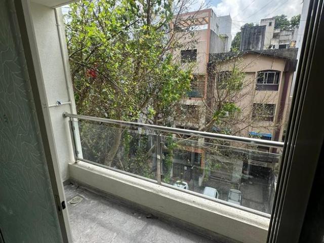 2 BHK Apartment in Pimpri for rent Pune. The reference number is 20197501