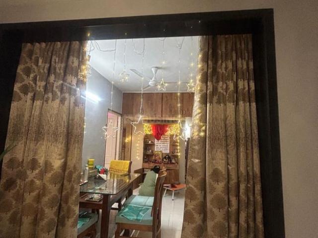 2 BHK Apartment in Piplod for rent Surat. The reference number is 20969405