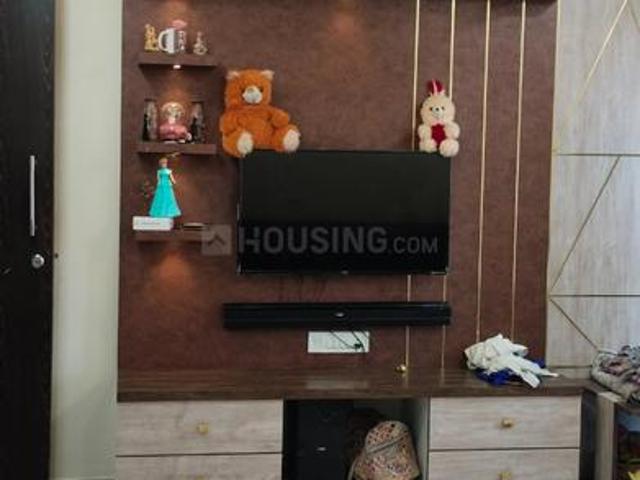 2 BHK Apartment in Pisoli for rent Pune. The reference number is 20975186