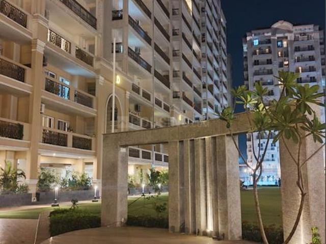 2 BHK Apartment in PR7 Airport Road for resale Zirakpur. The reference number is 17185779