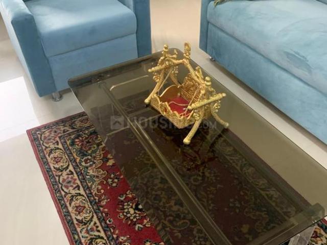 2 BHK Apartment in Prabhadevi for rent Mumbai. The reference number is 19518133