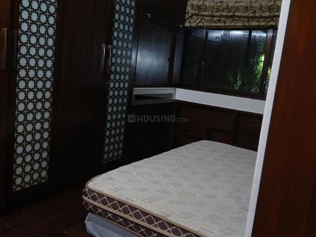 2 BHK Apartment in Prabhadevi for rent Mumbai. The reference number is 19712820