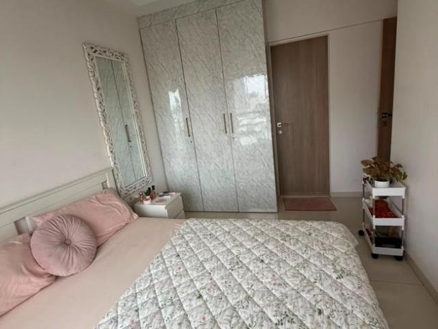 2 BHK Apartment in Prabhadevi for rent Mumbai. The reference number is 20671264