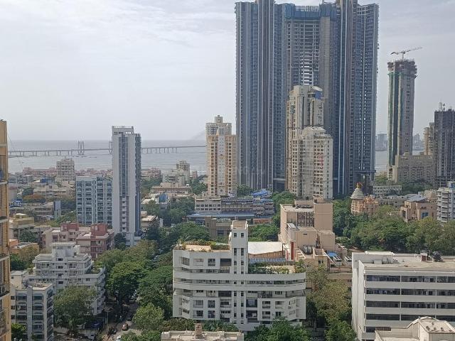 2 BHK Apartment in Prabhadevi for resale Mumbai. The reference number is 20553370