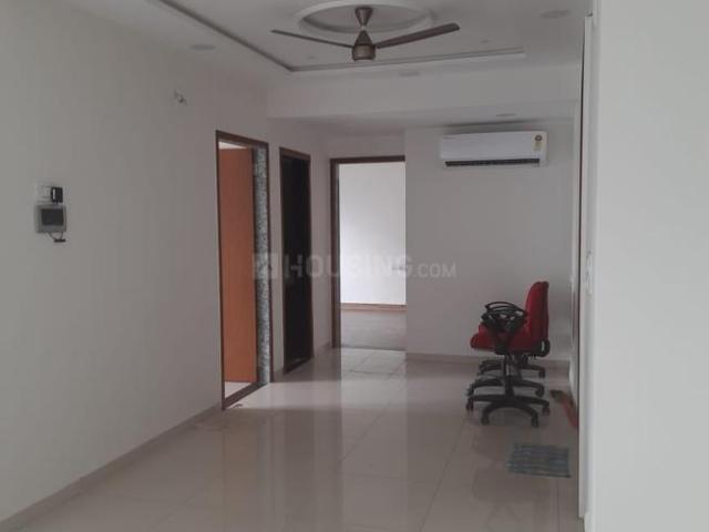 2 BHK Apartment in Prahlad Nagar for rent Ahmedabad. The reference number is 15408602