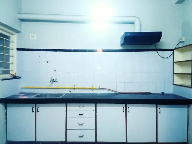 2 BHK Apartment in Prahlad Nagar for rent Ahmedabad. The reference number is 20145219