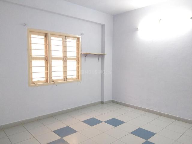 2 BHK Apartment in Prahlad Nagar for rent Ahmedabad. The reference number is 20391924