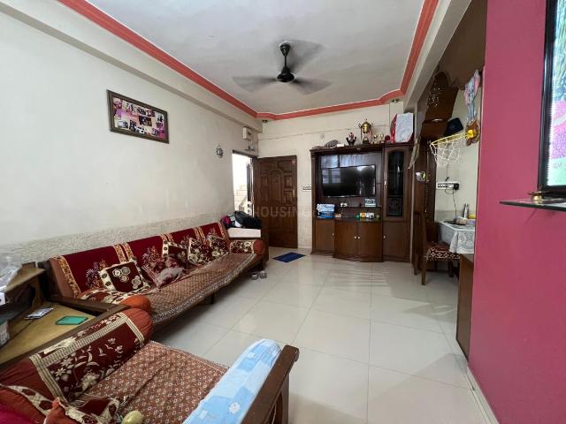 2 BHK Apartment in Prahlad Nagar for resale Ahmedabad. The reference number is 20413597