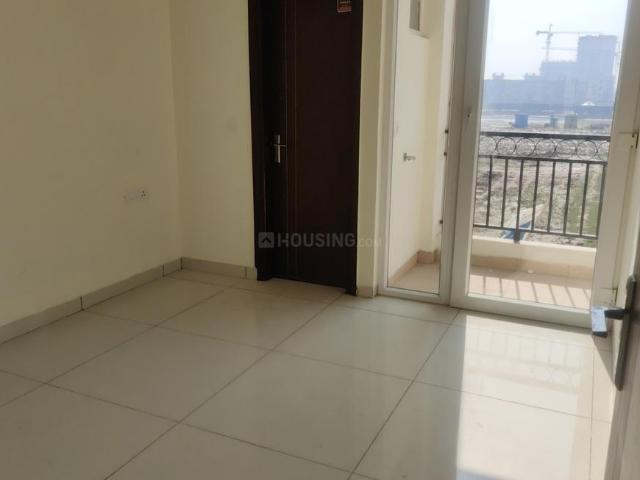 2 BHK Apartment in Preet Colony for rent Zirakpur. The reference number is 19395904