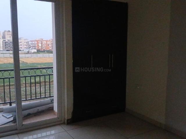 2 BHK Apartment in Preet Colony for rent Zirakpur. The reference number is 19620116