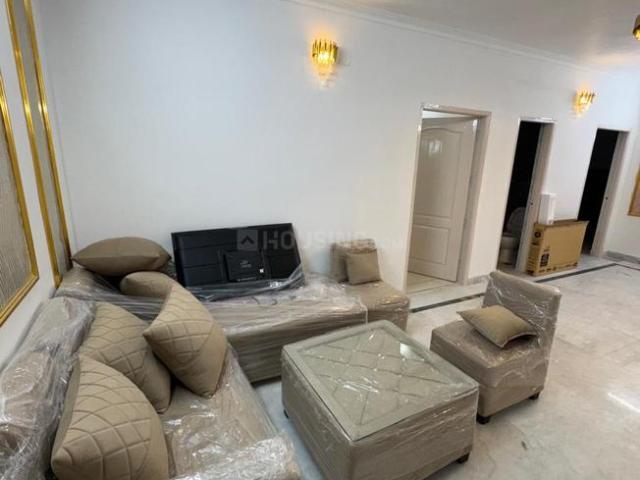 2 BHK Apartment in Preet Colony for resale Zirakpur. The reference number is 19657208