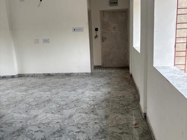 2 BHK Apartment in Prince Anwar Shah Connector for resale Kolkata. The reference number is 17634000