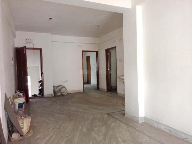 2 BHK Apartment in Prince Anwar Shah Connector for resale Kolkata. The reference number is 20063238