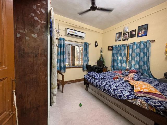 2 BHK Apartment in Prince Anwar Shah Connector for resale Kolkata. The reference number is 20376274